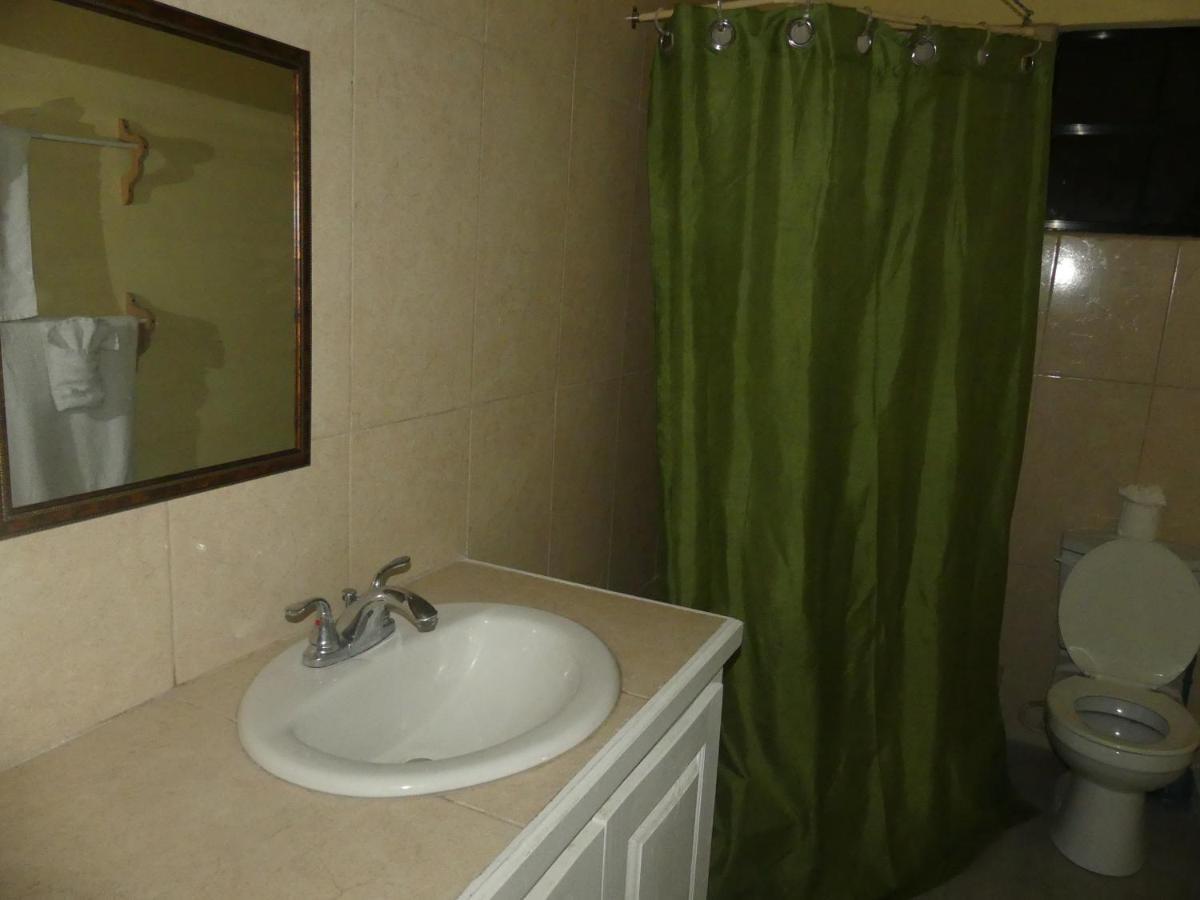 Southern Haven Guesthouse Laborie Exterior foto