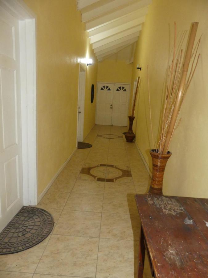 Southern Haven Guesthouse Laborie Exterior foto