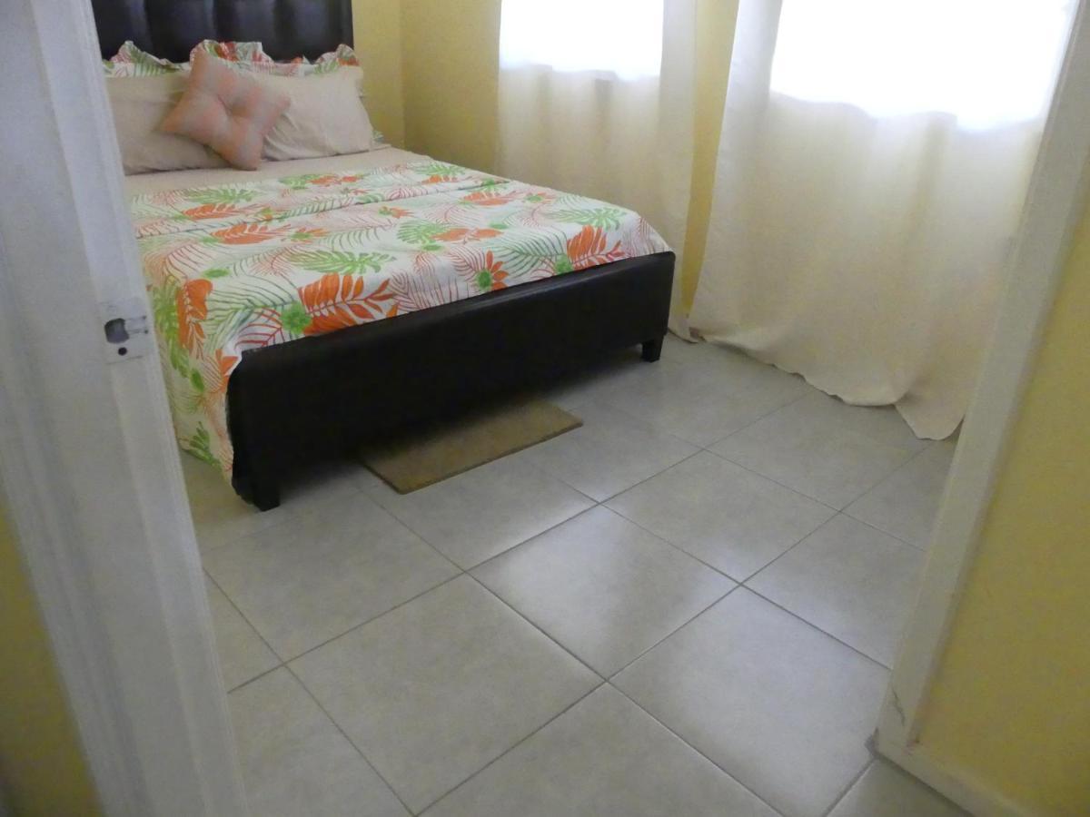 Southern Haven Guesthouse Laborie Exterior foto